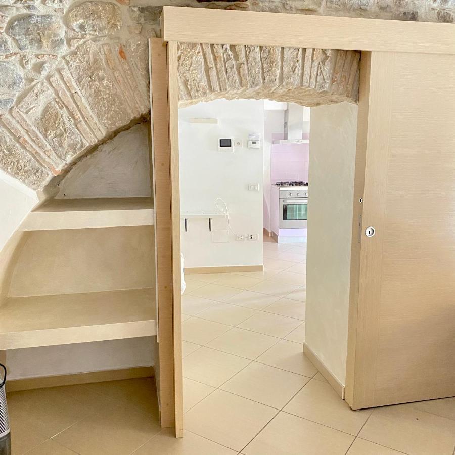 Ch Suite & Privateparking - Corso 18 Agosto - Apartment Potenza Luaran gambar